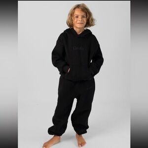 NEW COMFRT Signature Kids Sweatpants onyx Black Size Medium